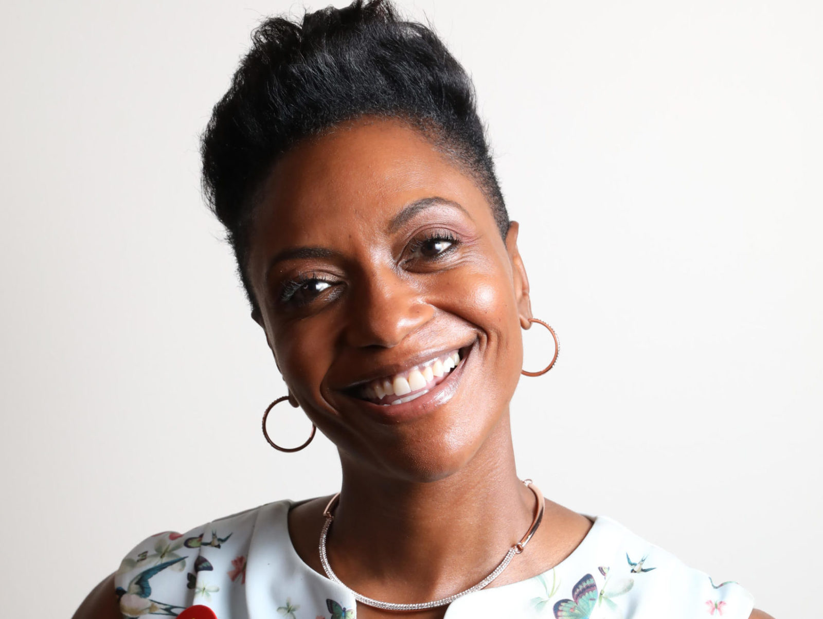 #CEO Podcast: 3 Ways to Master Your Growth as CEO (with Promise Phelon)